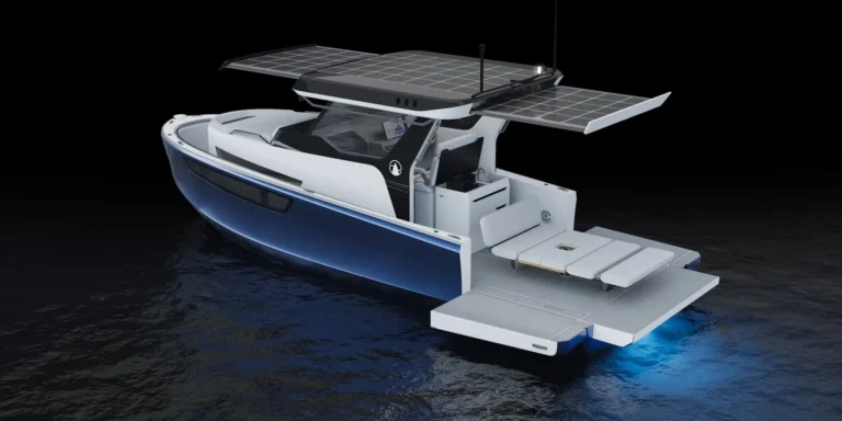 Florida’s Latest Electric Speedboat: High Power and Solar Charging